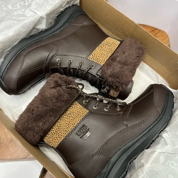 New In Box Ugg Zaylee Cheetah Waterproof Boots